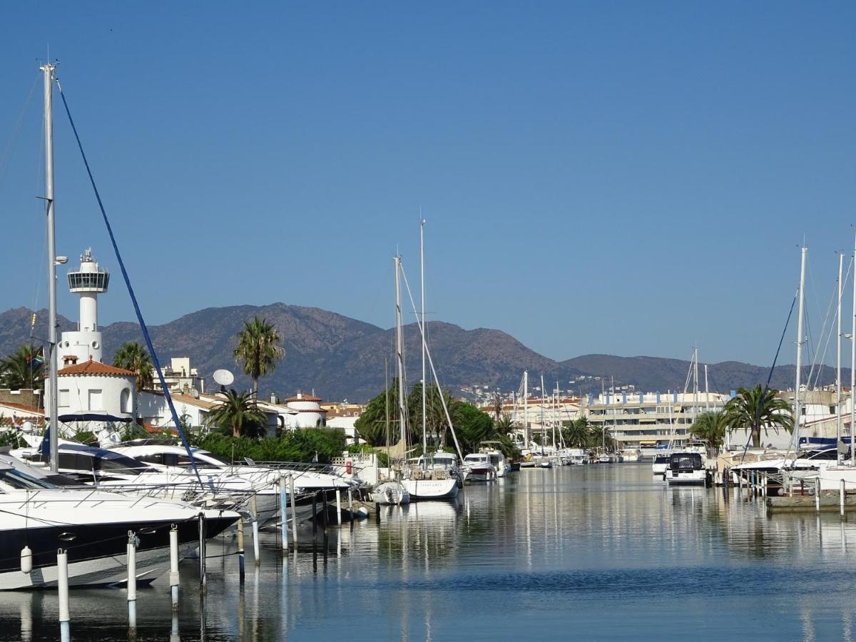 Empuriabrava Apartaments Nº6 מראה חיצוני תמונה